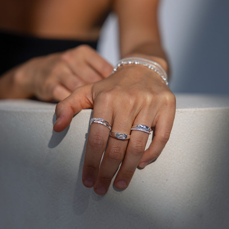 MOONLIT RING
