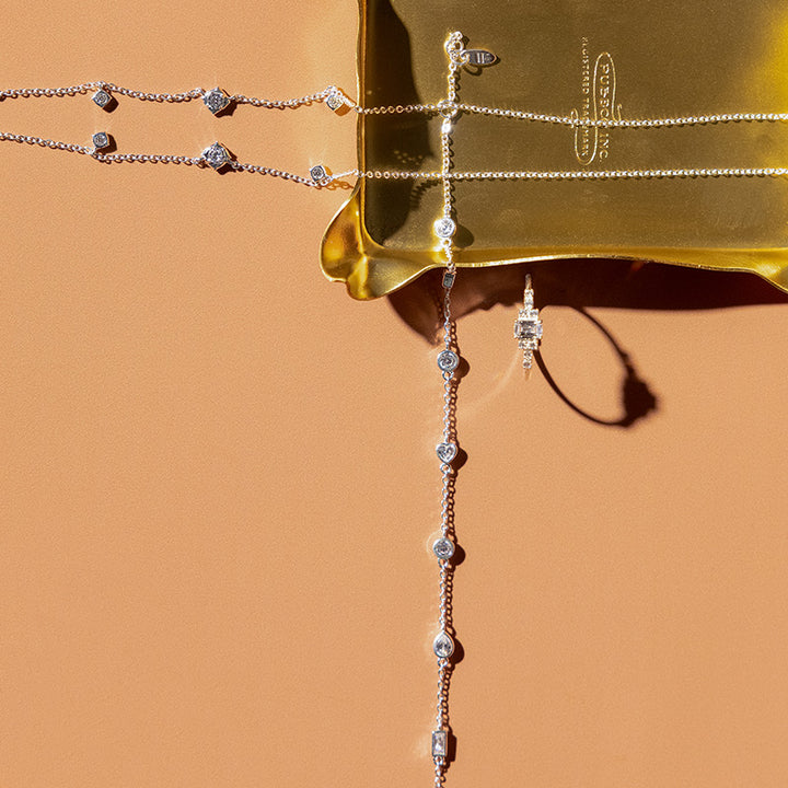 GLISTENING LIGHT BRACELET
