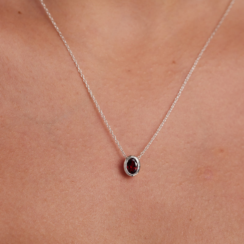 JANUARY GARNET BIRTHSTONE NECKLACE