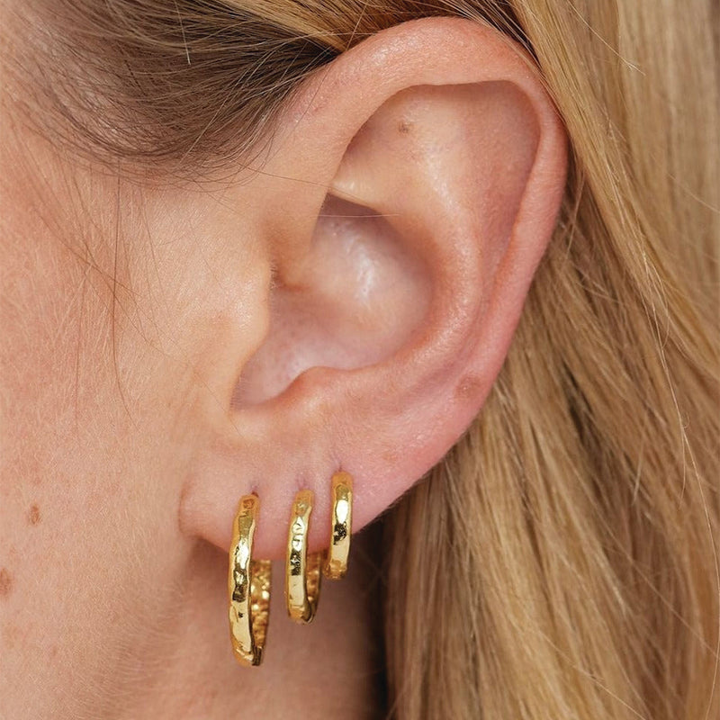 TEXTURED HUGGIES MEDIUM