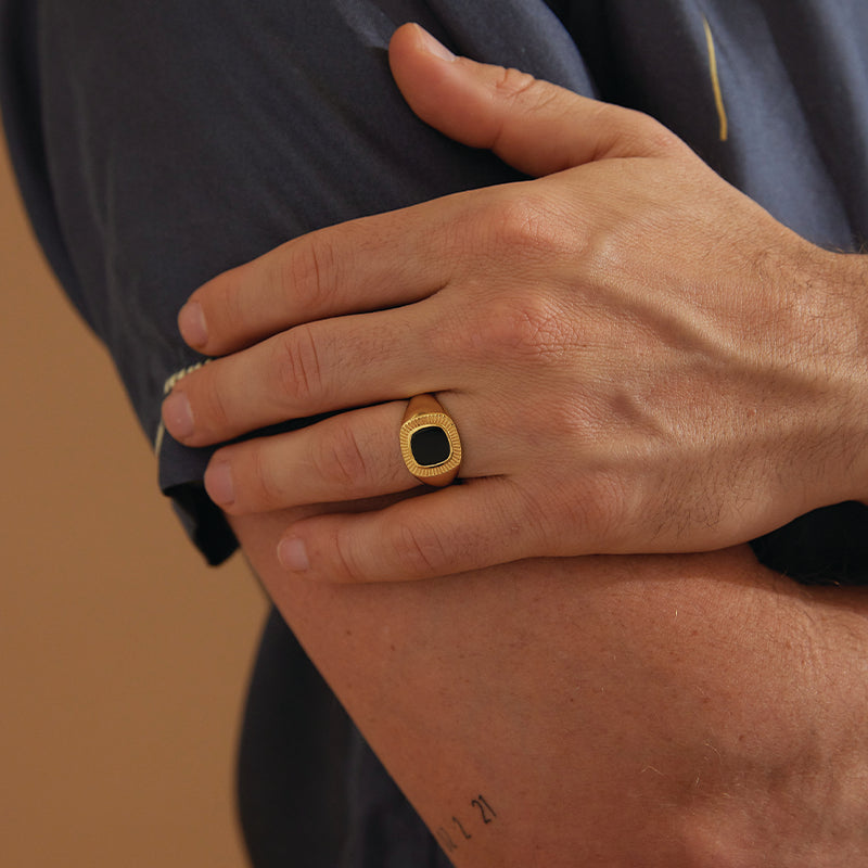 LENNOX BLACK ONYX RING