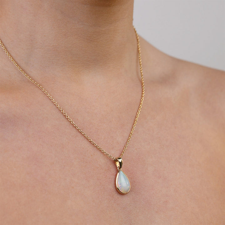 PEAR NATURAL OPAL NECKLACE
