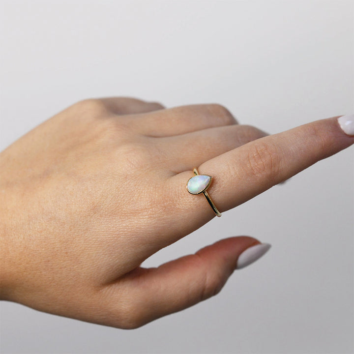 PEAR NATURAL OPAL RING