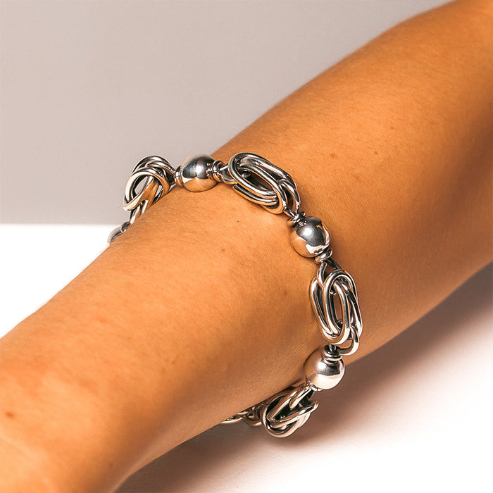 SOLITA KNOT AND BALL FOB BRACELET