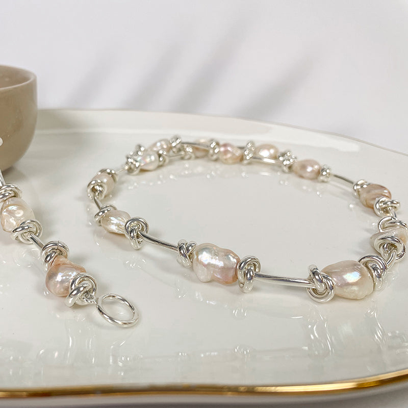 LA PAZ PEARL BRACELET
